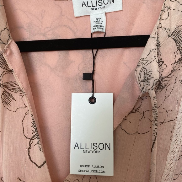 ALLISON NEW YORK FLORAL TIERED DRESS NWT - SIZE S\P - Picture 4 of 4